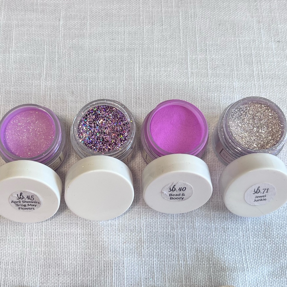 Sparkle and co. Nail dip powder